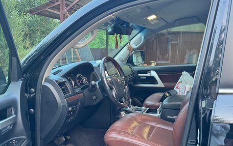 Toyota Land Cruiser 200, 2016 год, 5 600 000 рублей, 4 фотография