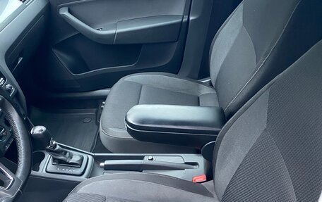 Skoda Rapid I, 2014 год, 1 390 000 рублей, 21 фотография