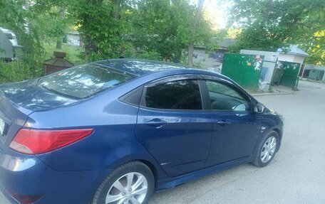 Hyundai Solaris II рестайлинг, 2016 год, 850 000 рублей, 2 фотография