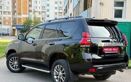 Toyota Land Cruiser Prado 150 рестайлинг 2, 2018 год, 5 498 000 рублей, 3 фотография