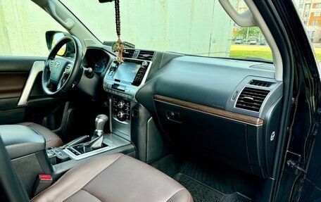Toyota Land Cruiser Prado 150 рестайлинг 2, 2018 год, 5 498 000 рублей, 18 фотография