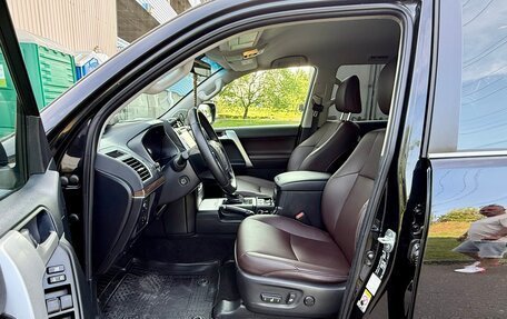Toyota Land Cruiser Prado 150 рестайлинг 2, 2018 год, 5 498 000 рублей, 24 фотография