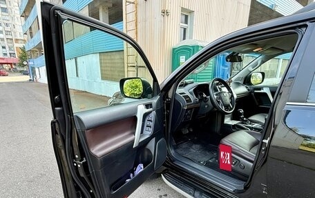 Toyota Land Cruiser Prado 150 рестайлинг 2, 2018 год, 5 498 000 рублей, 23 фотография