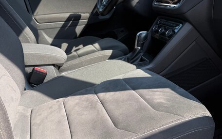 Volkswagen Tiguan II, 2017 год, 2 750 000 рублей, 11 фотография