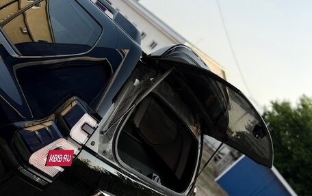 Toyota Land Cruiser Prado 150 рестайлинг 2, 2021 год, 6 599 000 рублей, 9 фотография