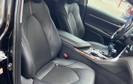 Toyota Camry, 2018 год, 2 500 000 рублей, 4 фотография