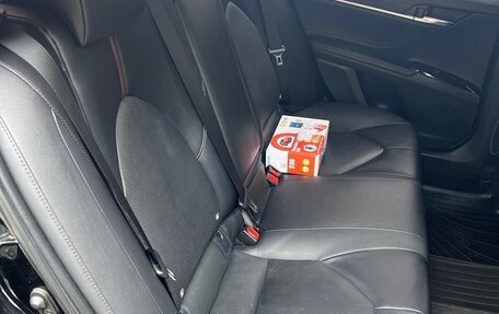 Toyota Camry, 2018 год, 2 500 000 рублей, 5 фотография