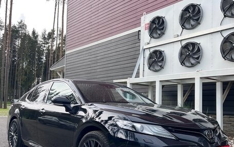 Toyota Camry, 2018 год, 2 500 000 рублей, 2 фотография