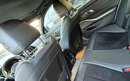 BMW 3 серия, 2019 год, 3 900 000 рублей, 8 фотография
