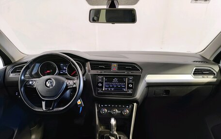 Volkswagen Tiguan II, 2017 год, 1 979 000 рублей, 8 фотография