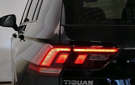 Volkswagen Tiguan II, 2017 год, 1 979 000 рублей, 6 фотография