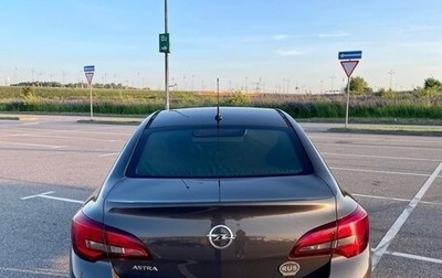Opel Astra J, 2013 год, 970 000 рублей, 1 фотография
