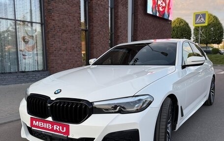 BMW 5 серия, 2021 год, 4 400 000 рублей, 6 фотография
