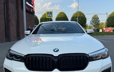 BMW 5 серия, 2021 год, 4 400 000 рублей, 7 фотография