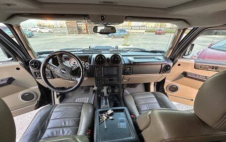 Hummer H2, 2004 год, 2 400 000 рублей, 16 фотография