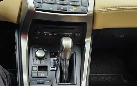 Lexus NX I, 2016 год, 2 872 000 рублей, 7 фотография
