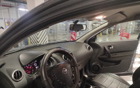 Nissan Qashqai, 2010 год, 940 000 рублей, 3 фотография