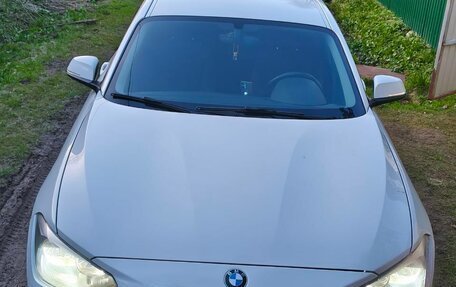 BMW 1 серия, 2011 год, 1 100 000 рублей, 2 фотография