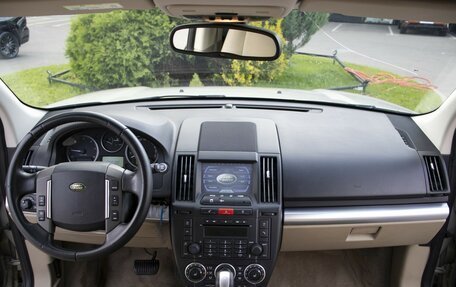 Land Rover Freelander II рестайлинг 2, 2010 год, 897 000 рублей, 16 фотография