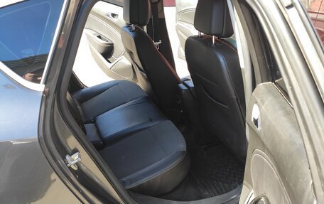 Opel Astra J, 2011 год, 700 000 рублей, 3 фотография