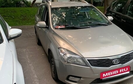 KIA cee'd I рестайлинг, 2012 год, 650 000 рублей, 2 фотография