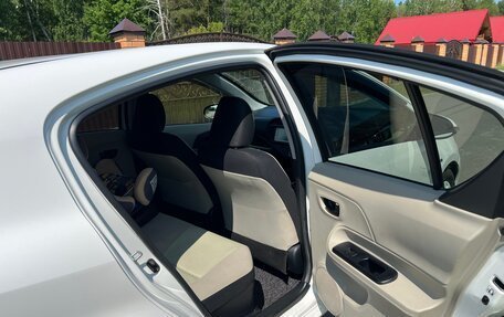 Toyota Aqua I, 2013 год, 888 000 рублей, 15 фотография