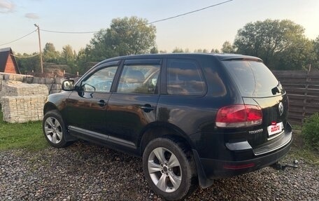 Volkswagen Touareg III, 2004 год, 725 000 рублей, 4 фотография