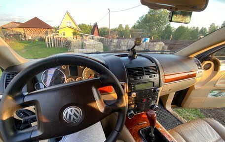 Volkswagen Touareg III, 2004 год, 725 000 рублей, 8 фотография