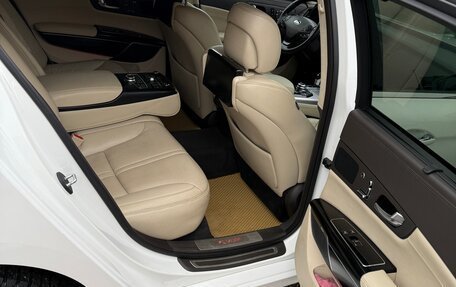 KIA Quoris I, 2013 год, 1 800 000 рублей, 17 фотография