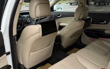 KIA Quoris I, 2013 год, 1 800 000 рублей, 16 фотография