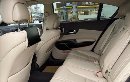 KIA Quoris I, 2013 год, 1 800 000 рублей, 19 фотография