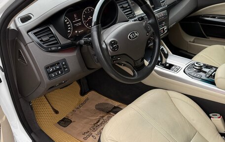 KIA Quoris I, 2013 год, 1 800 000 рублей, 12 фотография