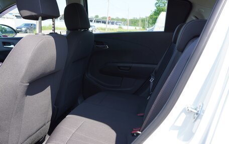 Chevrolet Aveo III, 2015 год, 1 200 000 рублей, 16 фотография