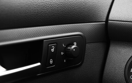 Volkswagen Caddy III рестайлинг, 2013 год, 900 999 рублей, 15 фотография