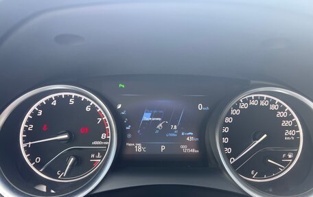 Toyota Camry, 2019 год, 2 990 000 рублей, 6 фотография