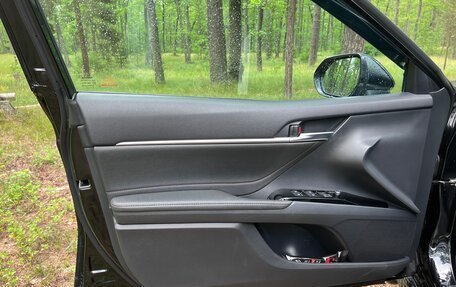 Toyota Camry, 2019 год, 2 990 000 рублей, 14 фотография