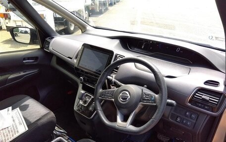 Nissan Serena IV, 2020 год, 1 675 000 рублей, 6 фотография