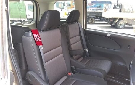 Nissan Serena IV, 2020 год, 1 675 000 рублей, 13 фотография