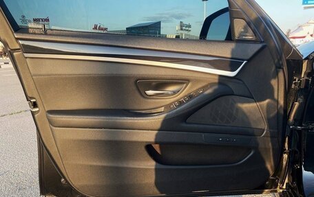 BMW 5 серия, 2016 год, 1 800 000 рублей, 12 фотография