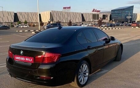 BMW 5 серия, 2016 год, 1 800 000 рублей, 11 фотография
