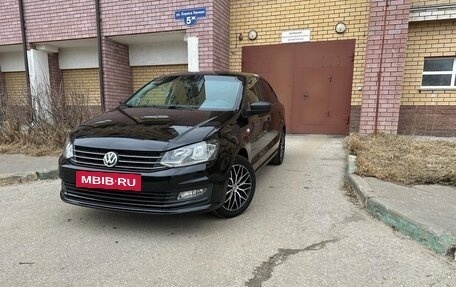 Volkswagen Polo VI (EU Market), 2016 год, 840 000 рублей, 2 фотография