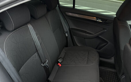 Skoda Rapid I, 2018 год, 1 350 000 рублей, 13 фотография