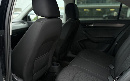 Skoda Rapid I, 2018 год, 1 350 000 рублей, 18 фотография
