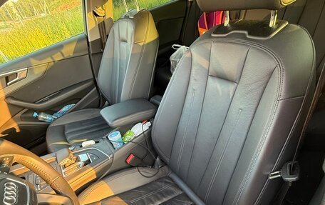 Audi A4, 2017 год, 2 400 000 рублей, 6 фотография