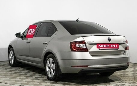 Skoda Octavia, 2018 год, 1 900 000 рублей, 7 фотография