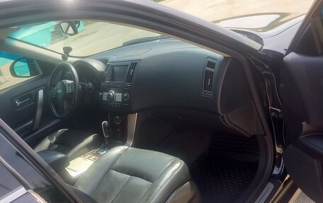 Infiniti FX I, 2006 год, 1 200 000 рублей, 17 фотография