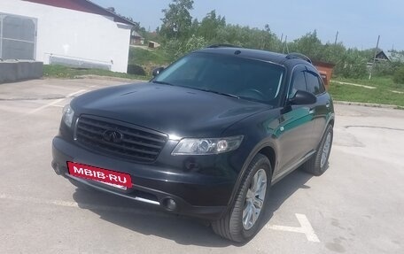 Infiniti FX I, 2006 год, 1 200 000 рублей, 11 фотография