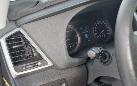 Hyundai Tucson III, 2018 год, 2 550 000 рублей, 11 фотография