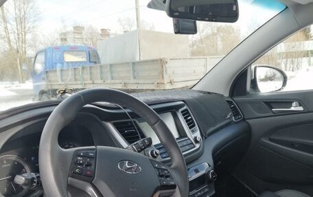 Hyundai Tucson III, 2018 год, 2 550 000 рублей, 13 фотография