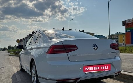 Volkswagen Passat B8 рестайлинг, 2017 год, 2 600 000 рублей, 2 фотография